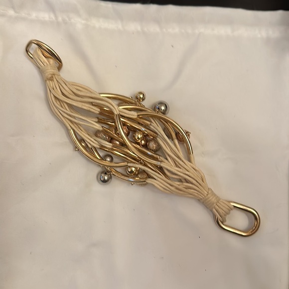 Multi layer bracelet - Picture 2 of 3